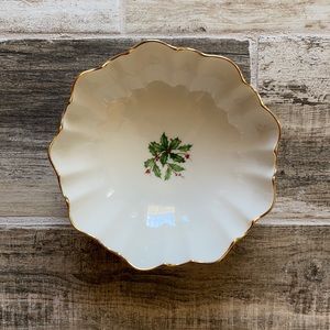 Lenox Christmas bowl